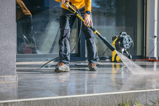 Spring Cleaning in Hampton Beach, NH